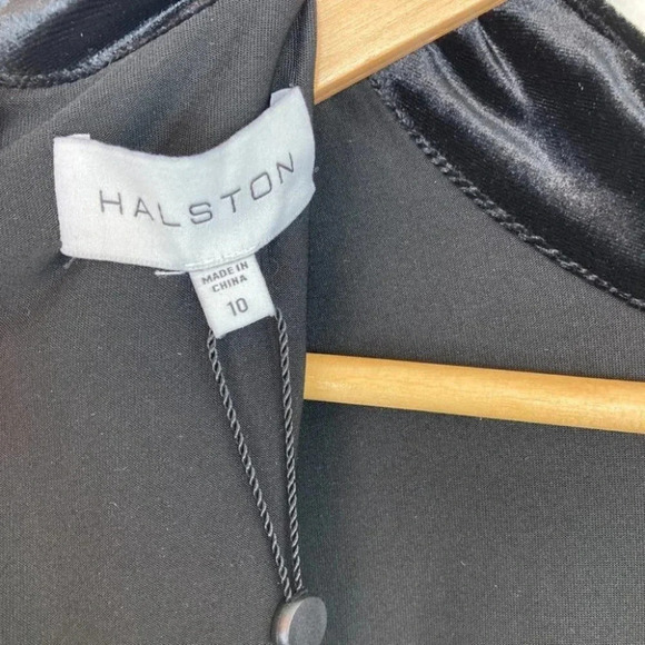 Halston Bell Long Sleeve Velvet Cocktail Dress Mock Neck Asymmetrical Hem - Picture 11 of 11